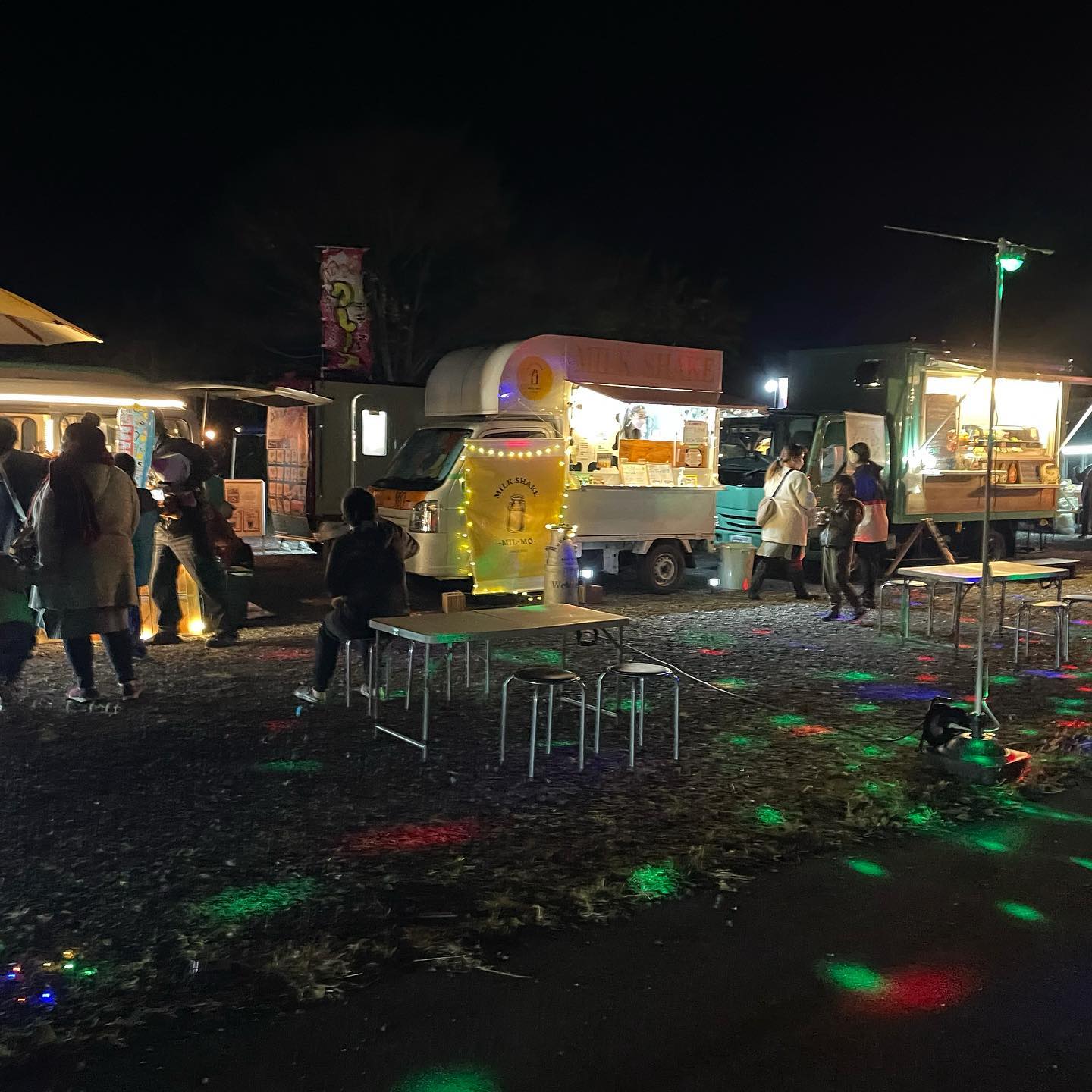 ︎
︎
︎
昨夜はNight Marketへお越しいただきありがとうございました

風も強く寒いなか沢山のお客様が来てくださり大盛況でした

お客様、出店者の皆様本当にありがとうございました

昼間とまた違う夜の雰囲気とても素敵でした

沢山の方に嬉しい御言葉もらえて開催して本当に良かったと思います。

ありがとうございました️